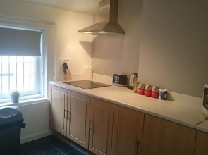 Winchester Street Apartment