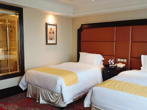 Royal Mediterranean Hotel