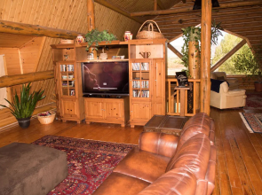 Snowberry Inn Bed & Breakfast