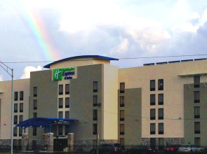 Holiday Inn Express & Suites Jackson Downtown - Coliseum by IHG