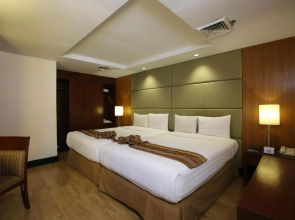 Crown Regency Hotel and Towers