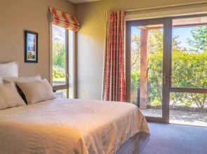 Spacious, Family Home With Several Outdoor Entertaining Areas