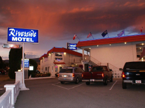 Riverside Motel