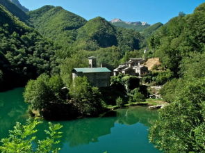 Antico Borgo di Isola Santa