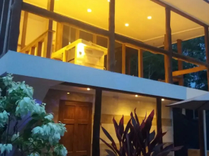 Casa Aba Matapalo
