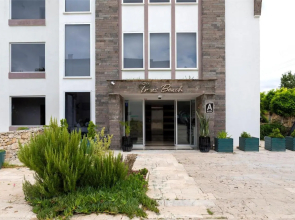 Troas Beach Hotel