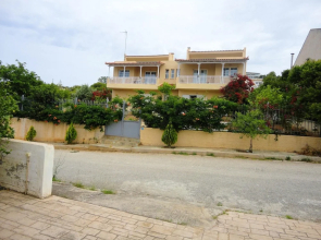 House with 2 Bedrooms in Anavissos, with Wonderful Sea View, Furnished Balcony And Wifi