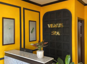 La Vela Hue Hotel