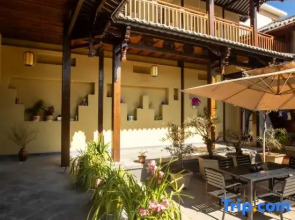 Jianchuan No.1 Riverview Bai-style Courtyard (Shaxi Ancient Town)