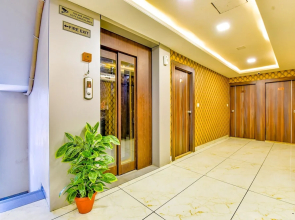 Raj Palace I by FabHotel