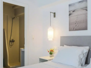 Eleven Keys Mykonos Suites