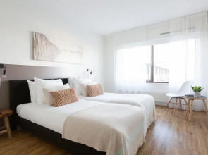 Apartment in Den Haag With Balcony