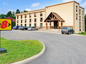 Super 8 Huntsville