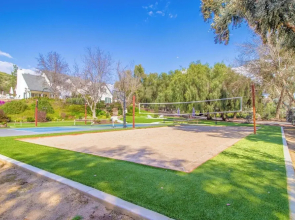 The Riesling Retreat by Avantstay Estate w/ Pool, Hottub, Putting Green & Pickle Ball Court!