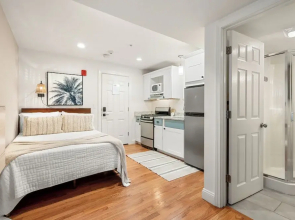 Hygge House Suites