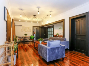 GoNative Downtown Apartment Tianzifang