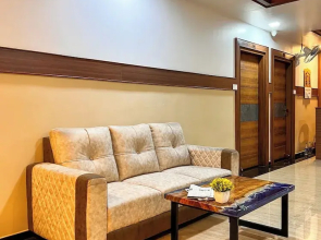 Shri Amman Residency