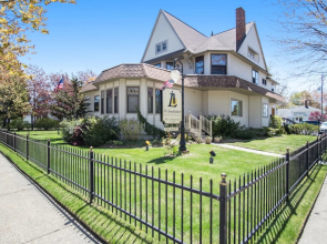 The Lamplighter Bed & Breakfast of Ludington