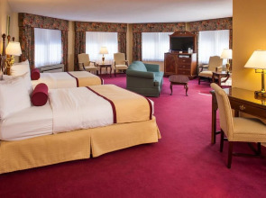 The White Mountain Hotel & Resort