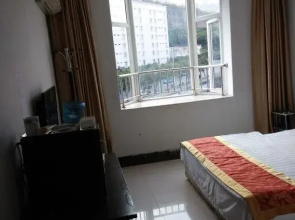 Yurui Business Hotel