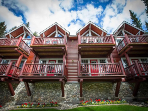 Paradise Lodge & Bungalows