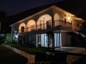 La Casa de Lucy & Karin