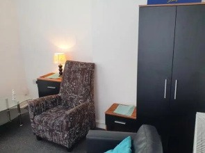 Furnished apartment for 12 guests