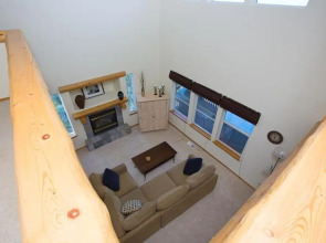 Quiet River-River View-4BR/3.5BA