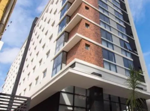 609-Apartamento Decorado Encantador, mobiliado, amplo com 1 vaga de garagem, excelente localização no Rebouças