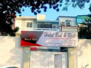 Hotel Bed & Rest