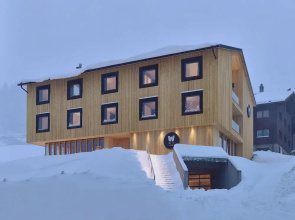 W52 Apartments