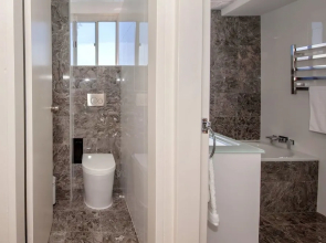 The Helm, Unit 15, 22 Voyager Close