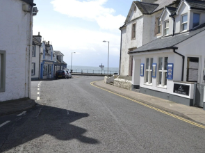 Harbourside Apartments