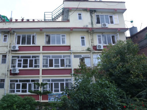 Hotel Holy Temple Tree & Chautari Cafe