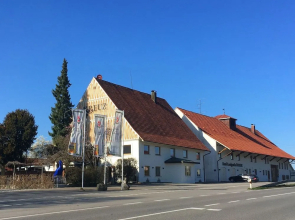 Hotel-Landgasthof KREUZ