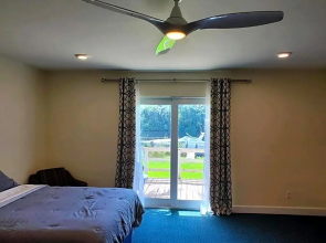 The Rivers Edge Motel