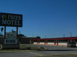 Days Inn Freer