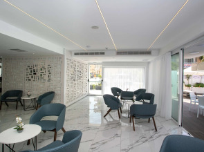 Best Western Plus Larco Hotel