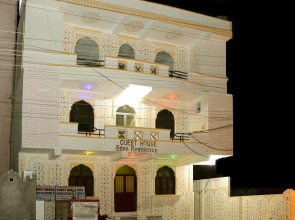 OYO 4033 Hotel Eden Residency