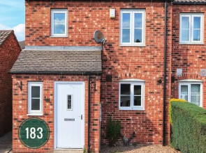 Remarkable 3-bed House in Sheffield