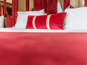 One hotel Casablanca