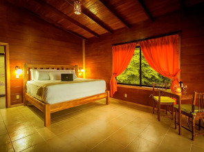 Arenal Waterfall Lodge