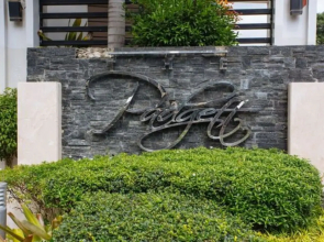 Luxury Condo 904 at The Padgett Place