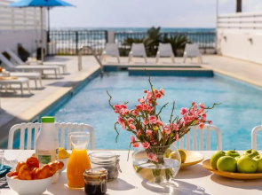 Faros Seaside Villa Larnaca