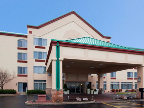 Holiday Inn & Suites Wausau-Rothschild by IHG