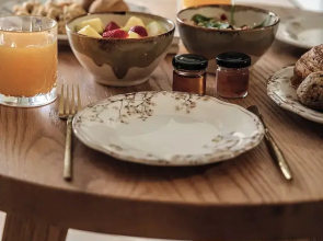 Lunar Sea Suite Hot-tub & Caldera View