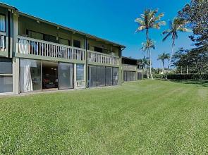 New Listing! Stylish - Pools, Tennis & Beach 1 Bedroom Condo