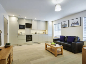 Imperial Court Apartments by ESA