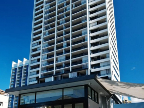 Ultra Broadbeach