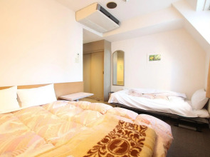 Sakura Hotel Ikebukuro - Hostel